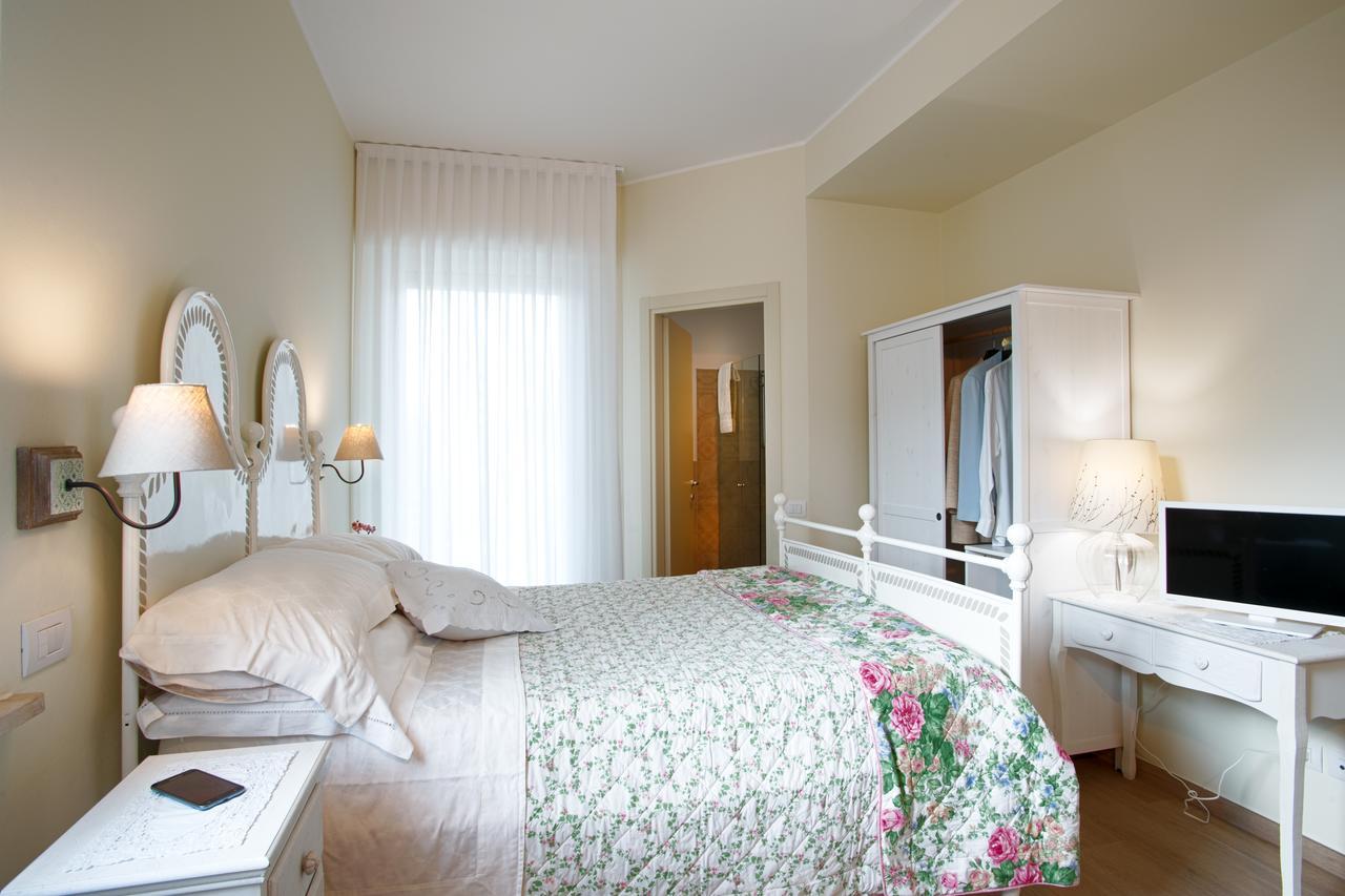 Bed and Breakfast Mon Pays Bellaria-Igea Marina Esterno foto