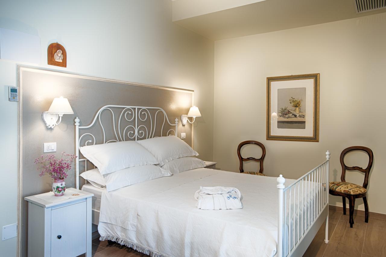 Bed and Breakfast Mon Pays Bellaria-Igea Marina Esterno foto